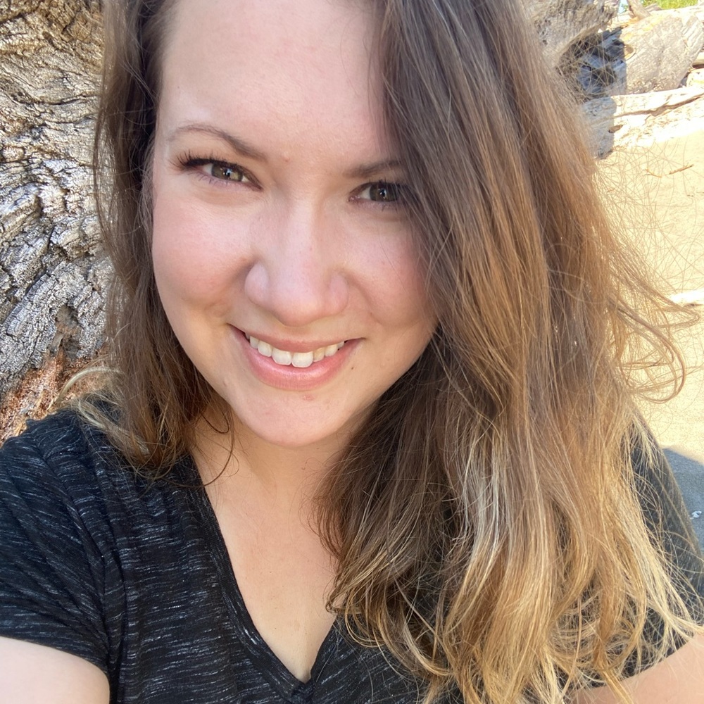 Meet your Posher, Tiffany